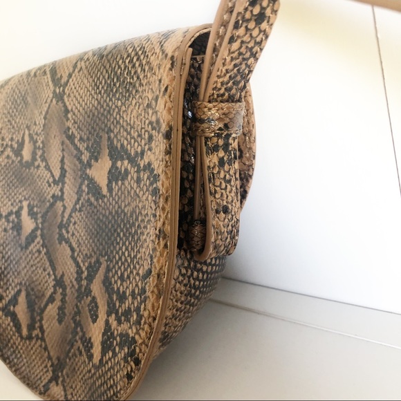 NWOT Urban Outfitters Snakeskin Purse - Picture 7 of 9